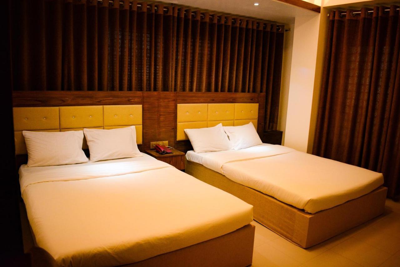 The Alina Hotel & Suites Читагонг Екстериор снимка