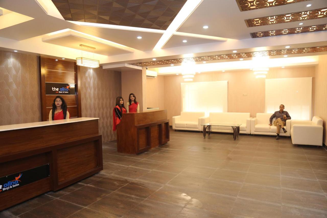 The Alina Hotel & Suites Читагонг Екстериор снимка