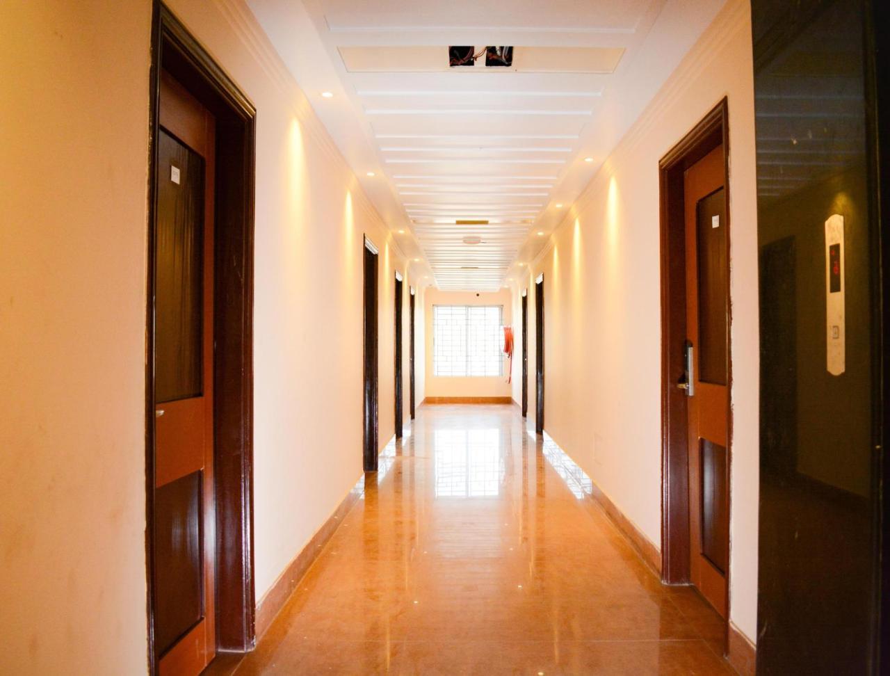 The Alina Hotel & Suites Читагонг Екстериор снимка